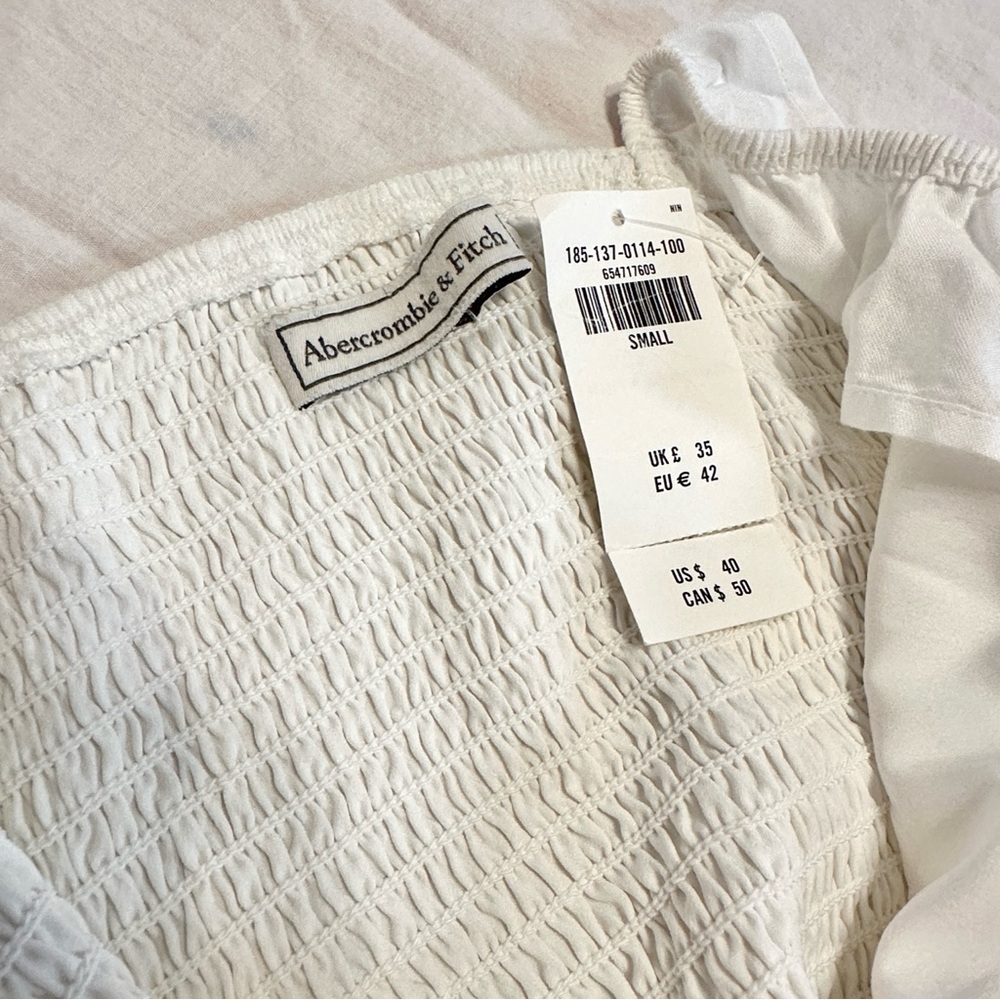 Abercrombie & Fitch White Ruffled Straps / Front Tank Top - Picture 3 of 5